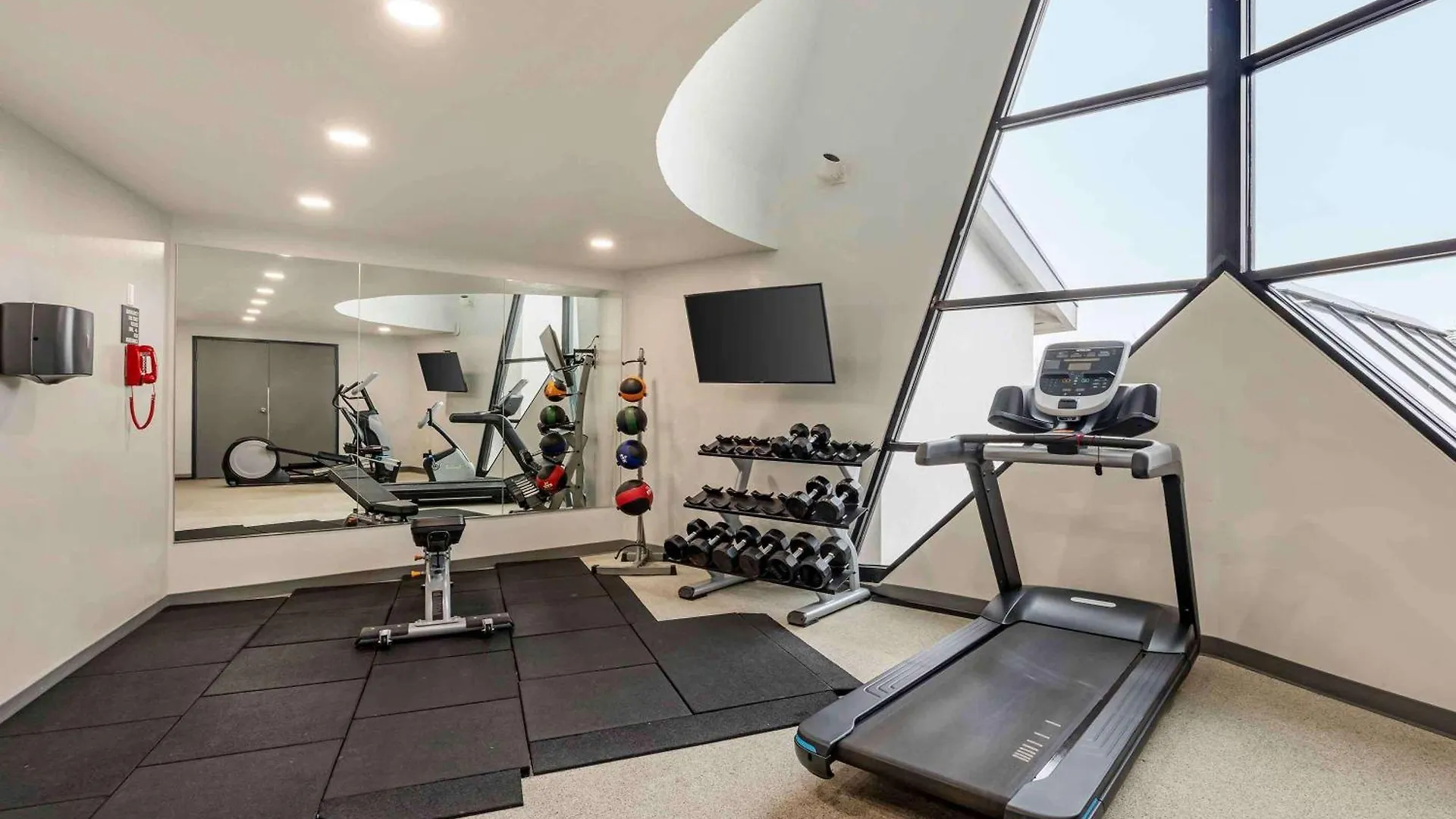 Extended Stay America Premier Suites - Portland - North Hotel